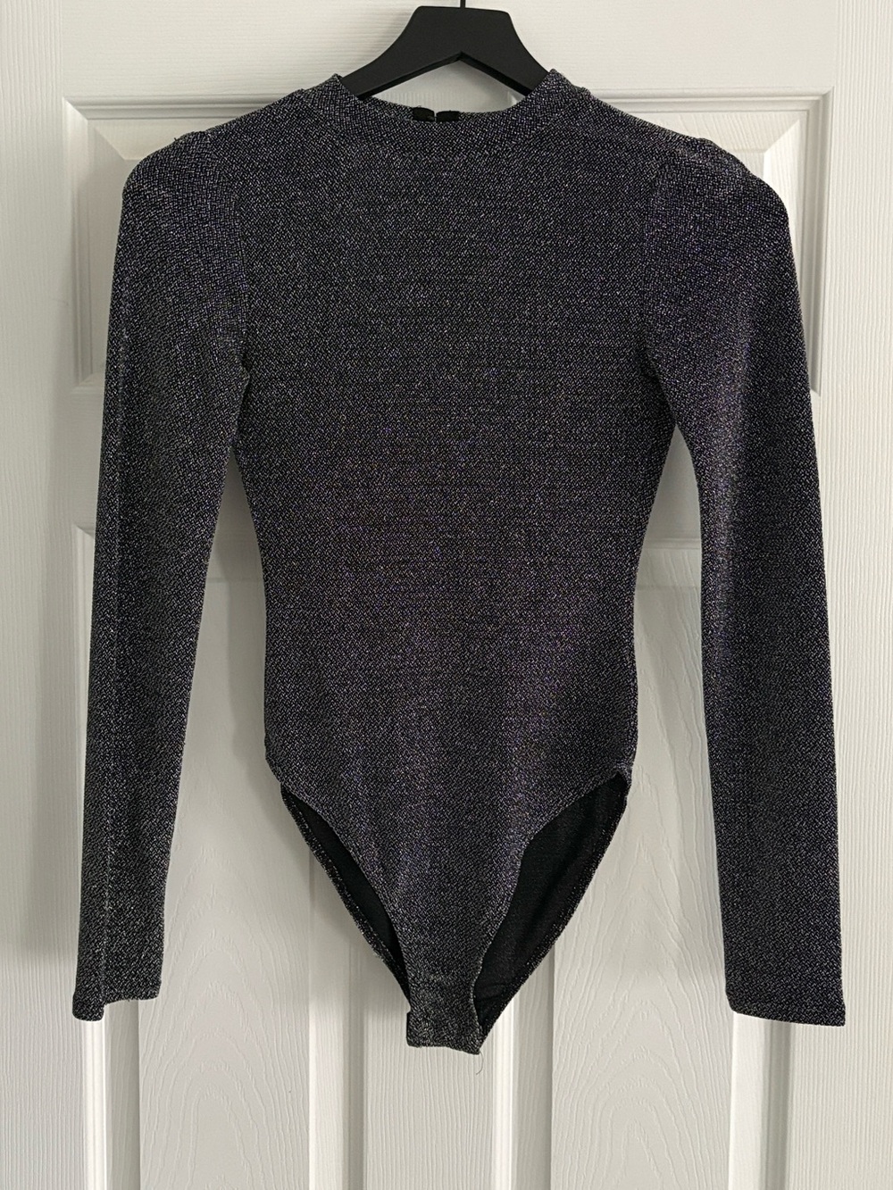 H&M Sparkle Long-Sleeve Bodysuit in Shimmery black